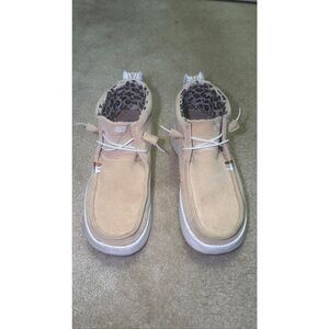 Hey Dudes Women’s casual shoes